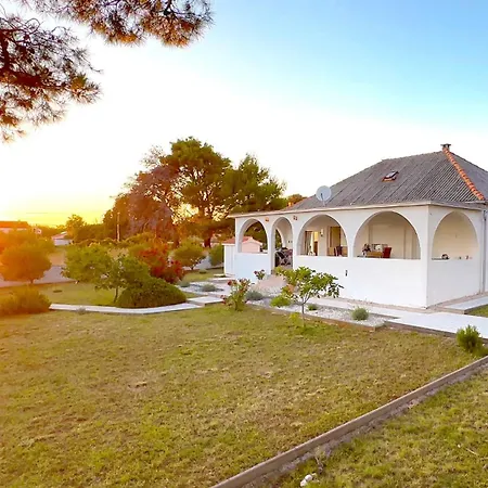 Basic - Basic Croatia Island *