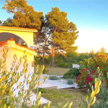 Basic - Basic Croatia Island Дом отдыха